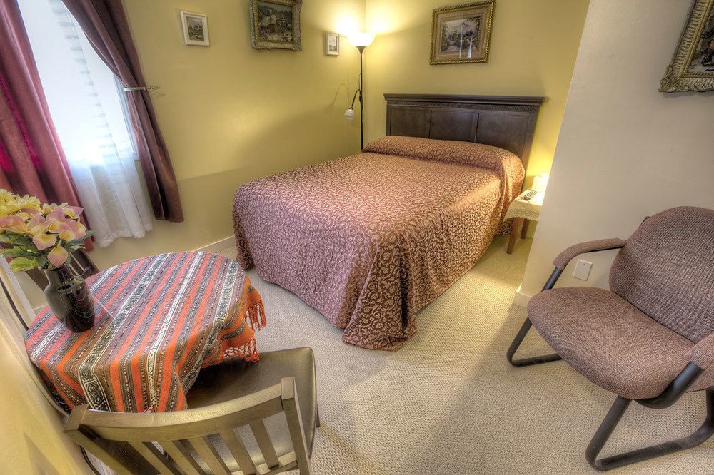 Villa Maria Country Inn Acheson Екстер'єр фото