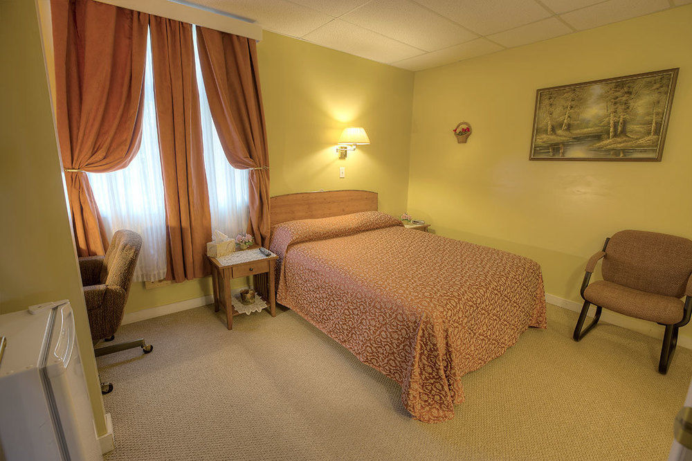 Villa Maria Country Inn Acheson Екстер'єр фото